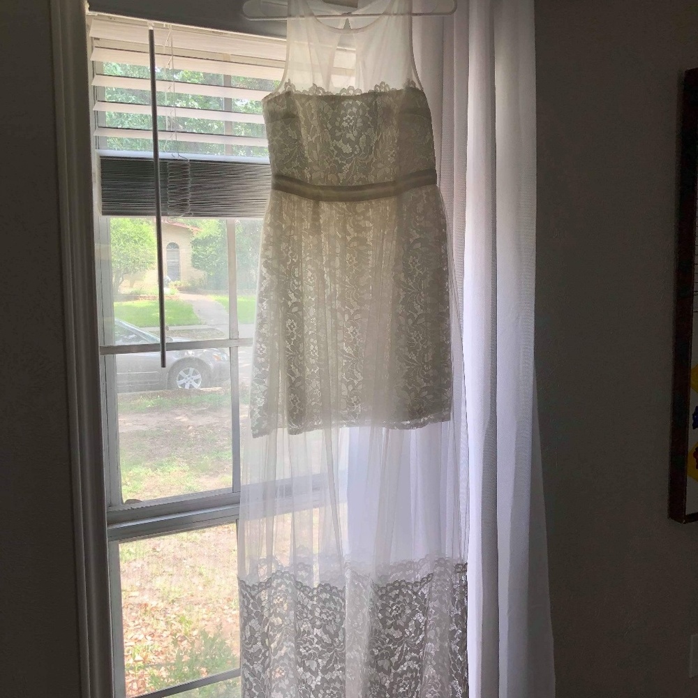 Size L EUC Lulu's white maxi dress, BRIDAL 💍